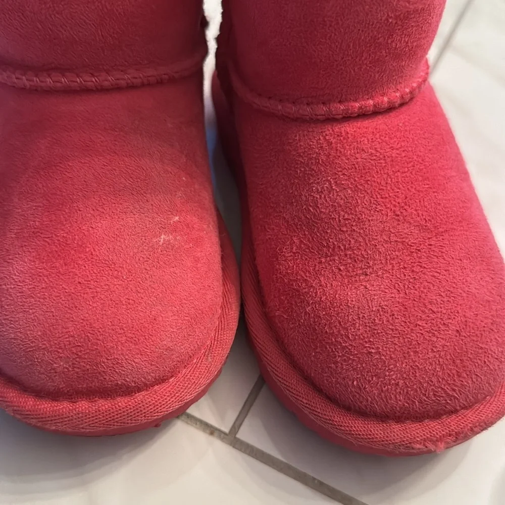 Pink Ugg Classic Kids Boot